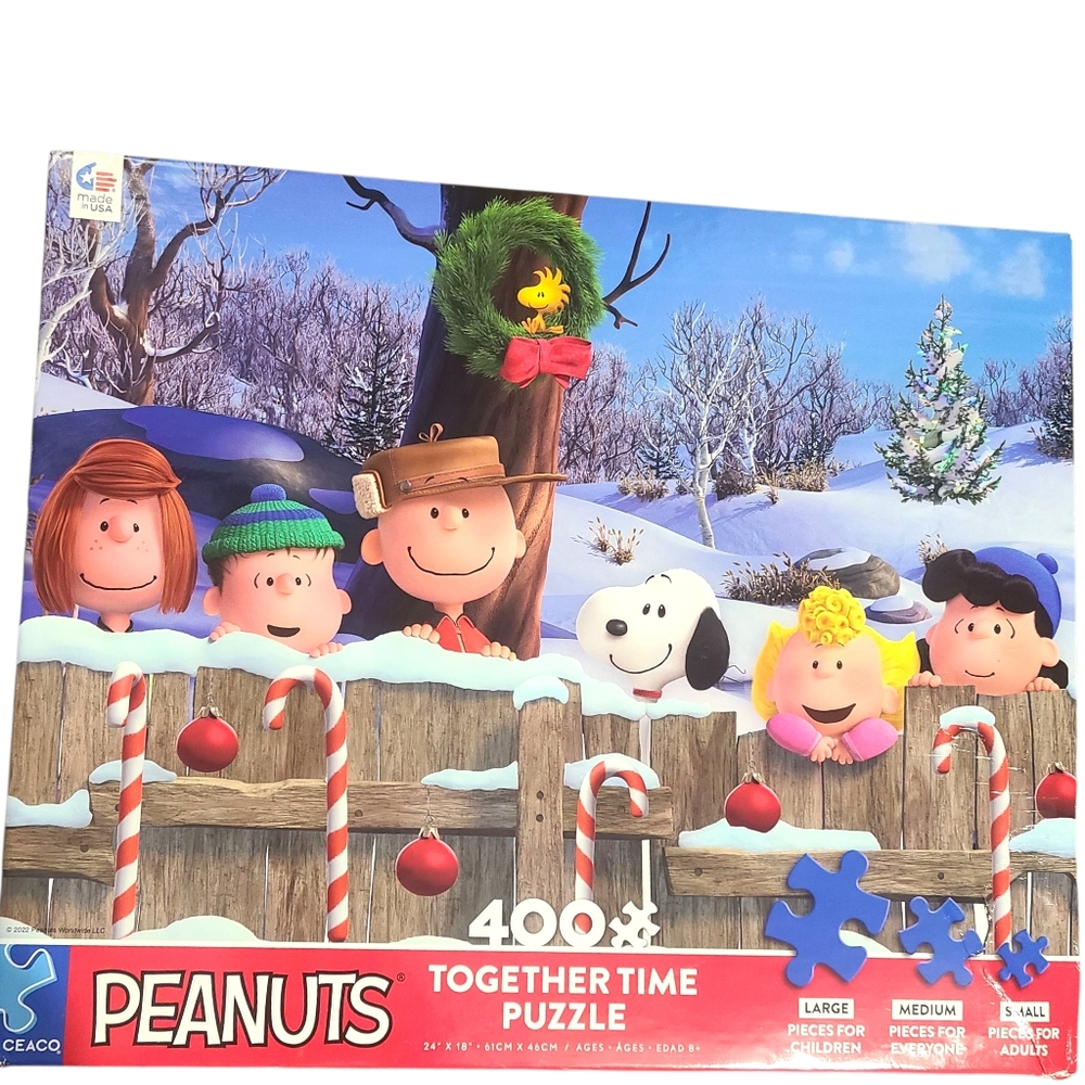 Peanuts Winter Fun Puzzle - Red and Blue‎